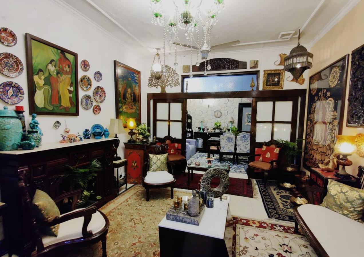 On The House Boutique B&B New Delhi Bagian luar foto