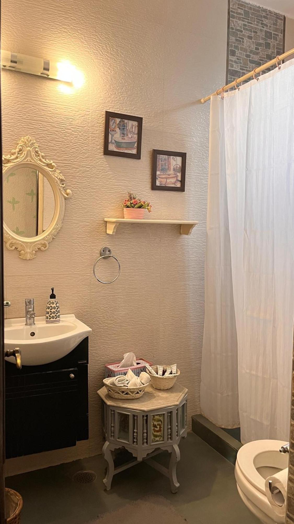 On The House Boutique B&B New Delhi Bagian luar foto