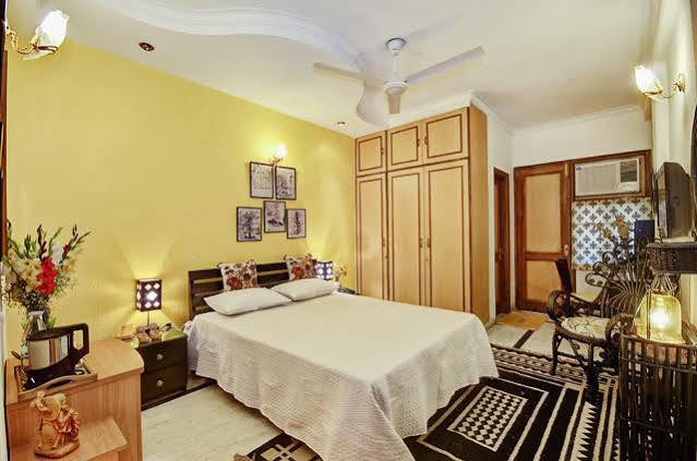 On The House Boutique B&B New Delhi Bagian luar foto